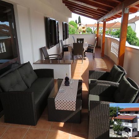 Apartments Gloria Biograd Na Moru Zewnętrze zdjęcie