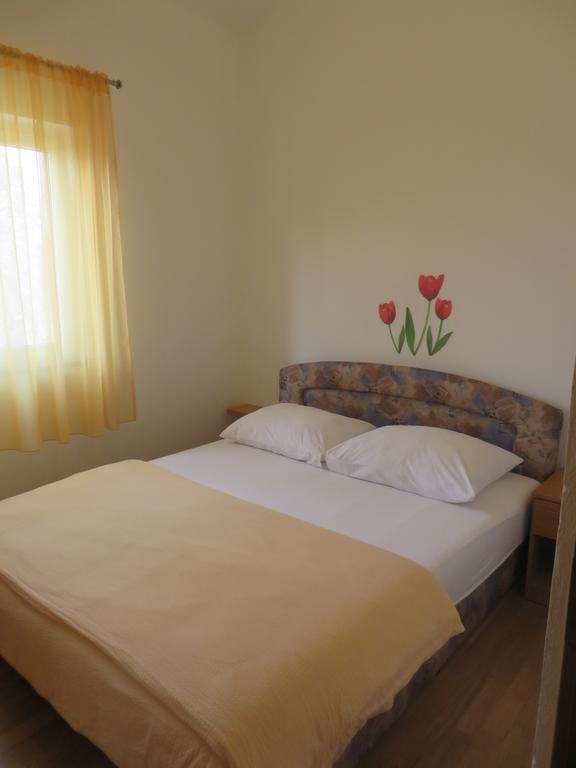 Apartments Gloria Biograd Na Moru Pokój zdjęcie