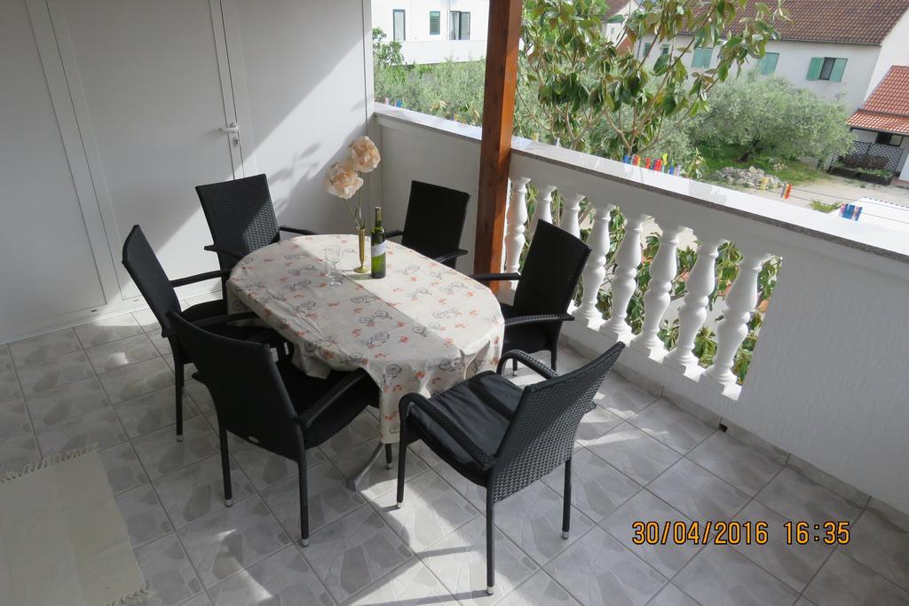 Apartments Gloria Biograd Na Moru Zewnętrze zdjęcie