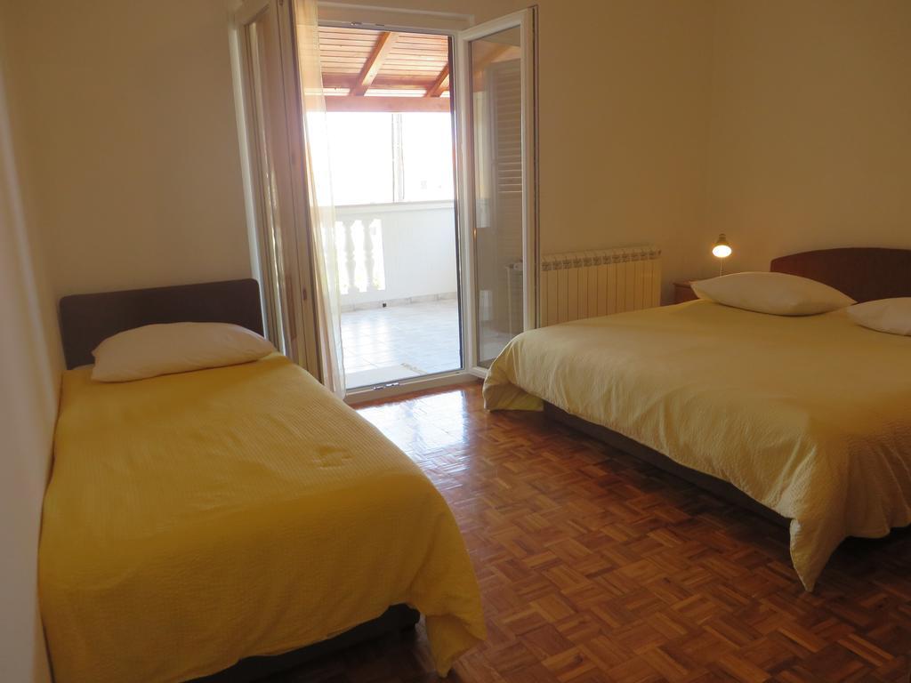Apartments Gloria Biograd Na Moru Pokój zdjęcie